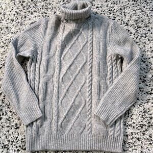 Men’s M Express gray turtleneck sweater like new